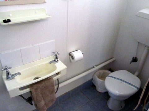 The Highlander Motel - 24HR Check In - Surfers Paradise Gold Coast 26