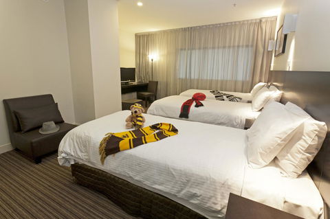 Causeway 353 Hotel - Surfers Paradise Gold Coast 37
