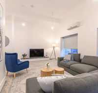 Unique 3 Bedroom Central CBD Townhouse - Surfers Paradise Gold Coast
