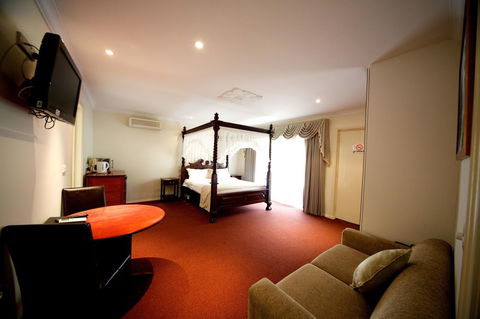Sanctuary House Resort Motel - Surfers Paradise Gold Coast 10