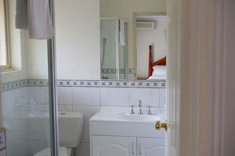Sanctuary House Resort Motel - Surfers Paradise Gold Coast 11