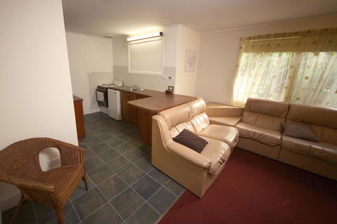Sanctuary House Resort Motel - Surfers Paradise Gold Coast 23