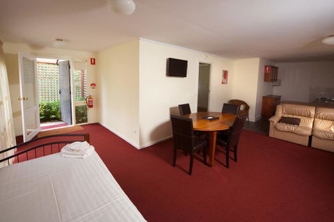 Sanctuary House Resort Motel - Surfers Paradise Gold Coast 20