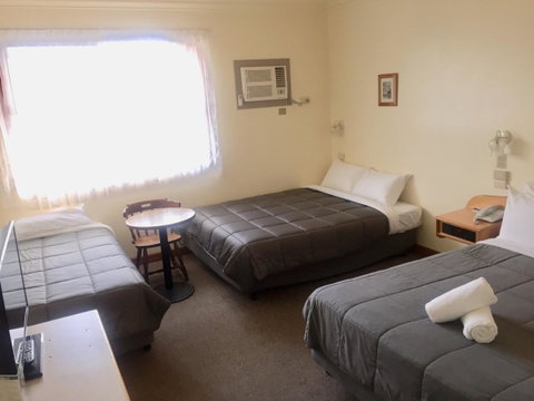 St Georges Motor Inn - Surfers Paradise Gold Coast 14