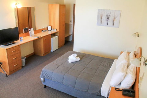 St Georges Motor Inn - Surfers Paradise Gold Coast 3