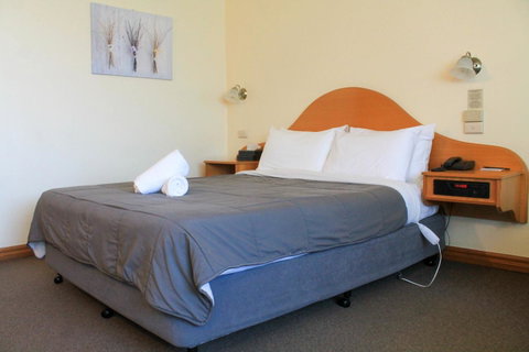 St Georges Motor Inn - Surfers Paradise Gold Coast 8