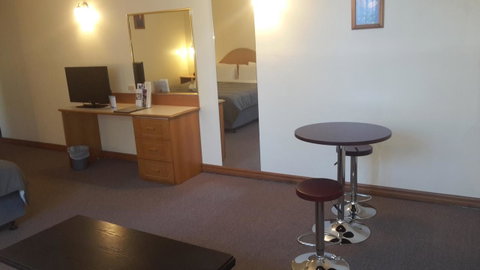 St Georges Motor Inn - Surfers Paradise Gold Coast 4