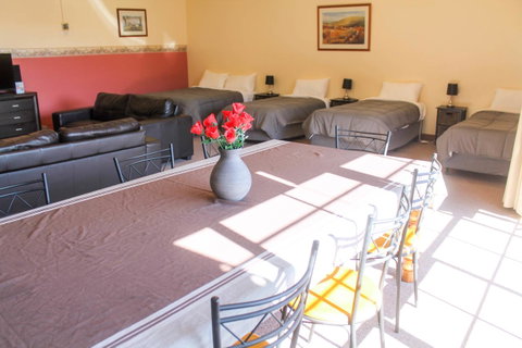 St Georges Motor Inn - Surfers Paradise Gold Coast 28