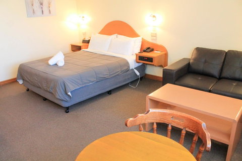St Georges Motor Inn - Surfers Paradise Gold Coast 31