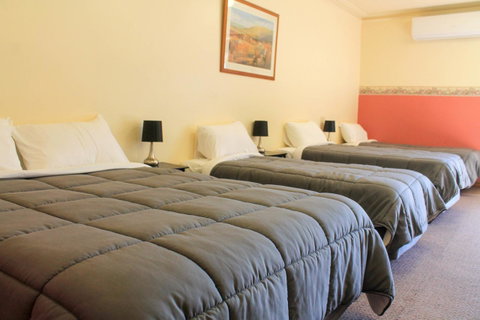 St Georges Motor Inn - Surfers Paradise Gold Coast 26
