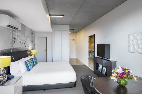 Apartments @ 350 William - Surfers Paradise Gold Coast 8