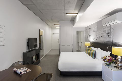 Apartments @ 350 William - Surfers Paradise Gold Coast 7