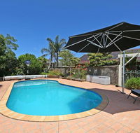 Crimea Retreat - Surfers Paradise Gold Coast