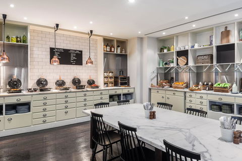 Mantra On Russell - Surfers Paradise Gold Coast 9