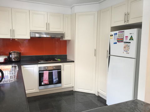 Doncaster Westfield Home Stay - Surfers Paradise Gold Coast 19