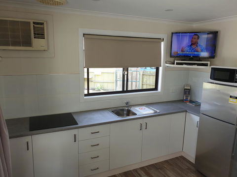 Beachcomber Holiday Units - Surfers Paradise Gold Coast 4