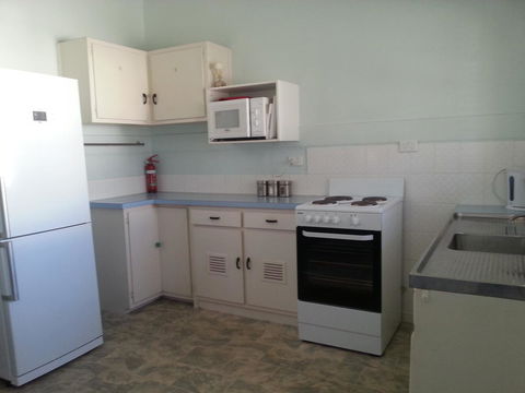 Beachcomber Holiday Units - Surfers Paradise Gold Coast 38