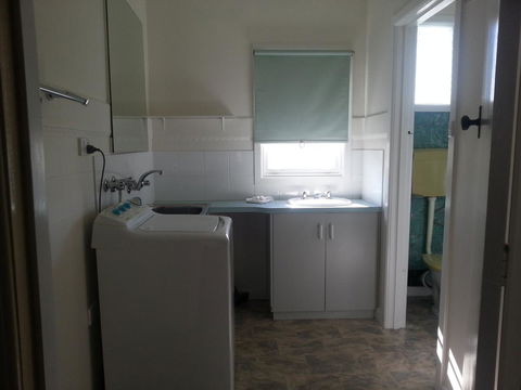 Beachcomber Holiday Units - Surfers Paradise Gold Coast 39