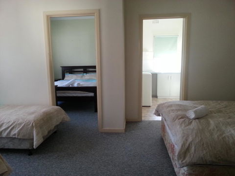 Beachcomber Holiday Units - Surfers Paradise Gold Coast 40