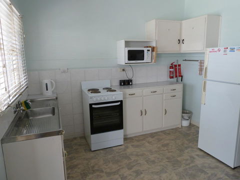 Beachcomber Holiday Units - Surfers Paradise Gold Coast 33