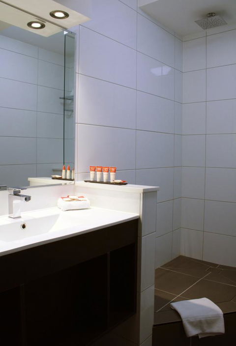 Hotel Grand Chancellor Melbourne - Surfers Paradise Gold Coast 10