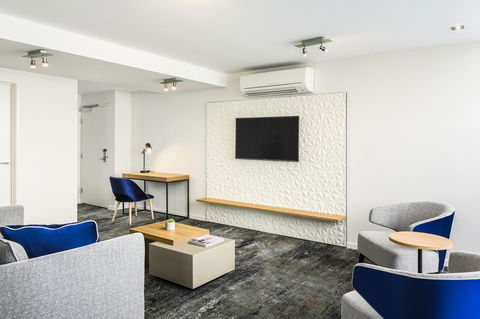 Brady Apartment Hotel Flinders Street - Surfers Paradise Gold Coast 6