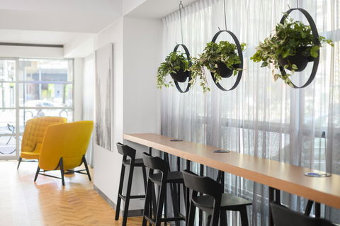 Brady Apartment Hotel Flinders Street - Surfers Paradise Gold Coast 9