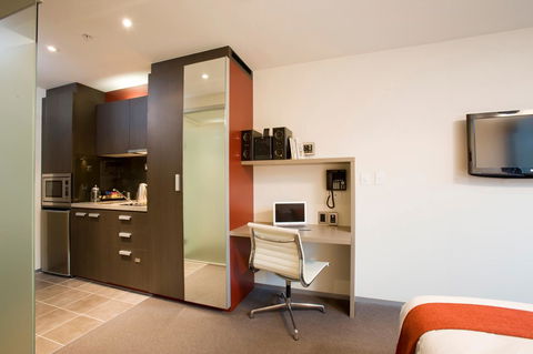 City Tempo - Queen St - Surfers Paradise Gold Coast 5