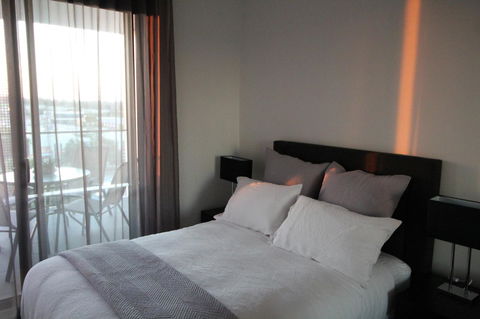 Evelyn507 - Surfers Paradise Gold Coast 5
