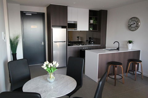 Evelyn507 - Surfers Paradise Gold Coast 0