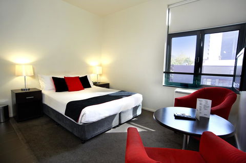 City Edge On Elizabeth Apartment Hotel - Surfers Paradise Gold Coast 2
