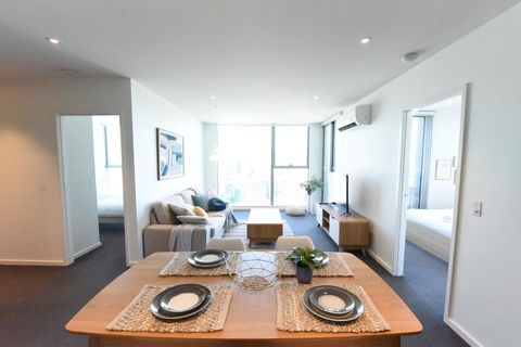 E-Boutique S Collection - Surfers Paradise Gold Coast 8