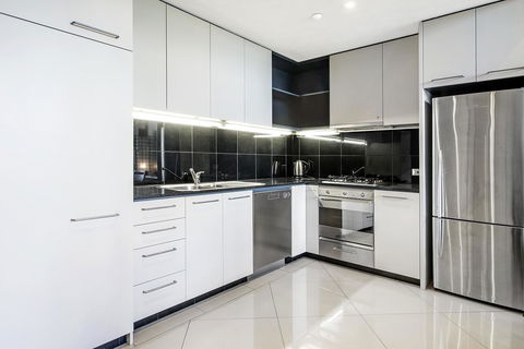 ULTIQA Little Collins (located At The Hero Apartment Building) - Surfers Paradise Gold Coast 3