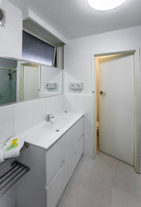 Albert Heights Serviced Apartments - Surfers Paradise Gold Coast 2