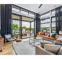 Ultimate Luxury Penthouse From The Block - Surfers Paradise Gold Coast