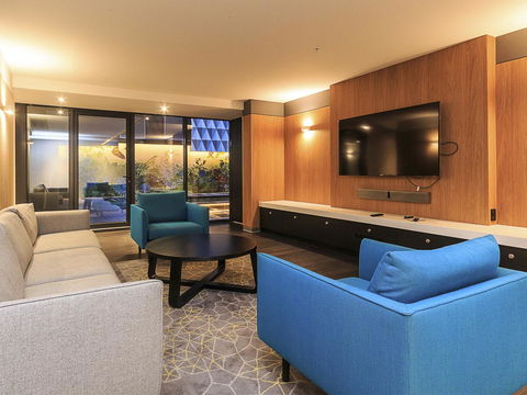 Mono Two On Flinders Street - Surfers Paradise Gold Coast 15