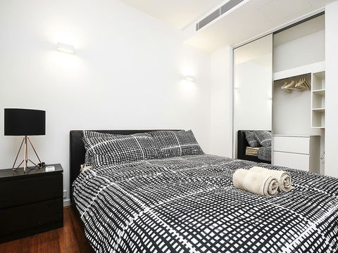 Mono Two On Flinders Street - Surfers Paradise Gold Coast 7