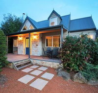 Two Truffles Cottages - Surfers Paradise Gold Coast