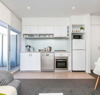 Complete Host The River Apartments - Surfers Paradise Gold Coast