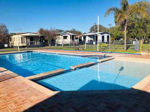 The Best Beach Cabin - Surfers Paradise Gold Coast 0