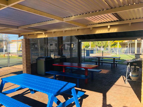 The Best Beach Cabin - Surfers Paradise Gold Coast 1