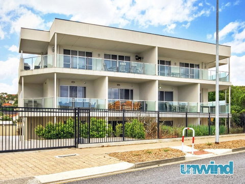 The Block Views Apartments Victor Harbor - Surfers Paradise Gold Coast 0