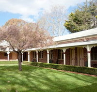 The Carrington Inn - Bungendore - Surfers Paradise Gold Coast