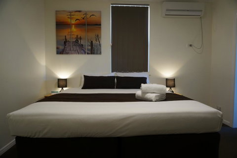 The Cliff House - Surfers Paradise Gold Coast 2