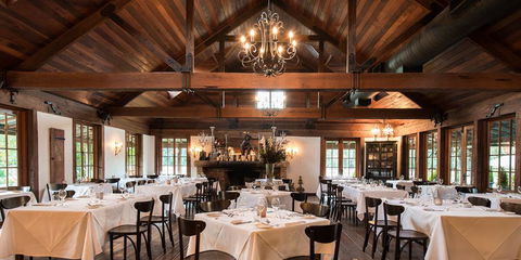 The Convent Hunter Valley Hotel - Surfers Paradise Gold Coast 1