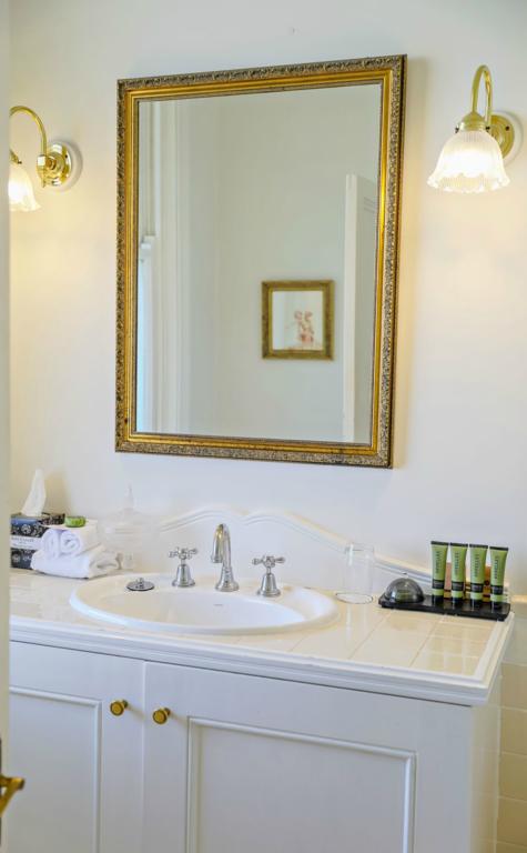 The Convent Hunter Valley Hotel - Surfers Paradise Gold Coast 3