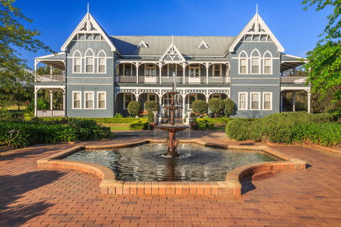 The Convent Hunter Valley Hotel - Surfers Paradise Gold Coast 0