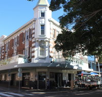The Crown  Anchor Hotel - Surfers Paradise Gold Coast
