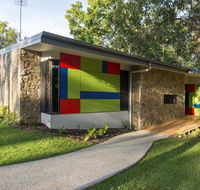 The Feathered Nest - Luxury Wildlife Retreat - Surfers Paradise Gold Coast