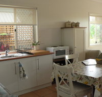 The Friendly Chat Bed and Breakfast - Surfers Paradise Gold Coast